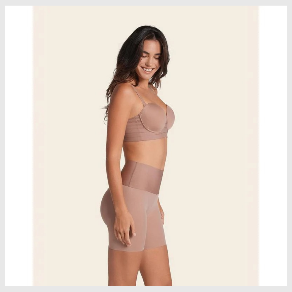 LuxeShape™ – Compression Douce avec Effet Galbant