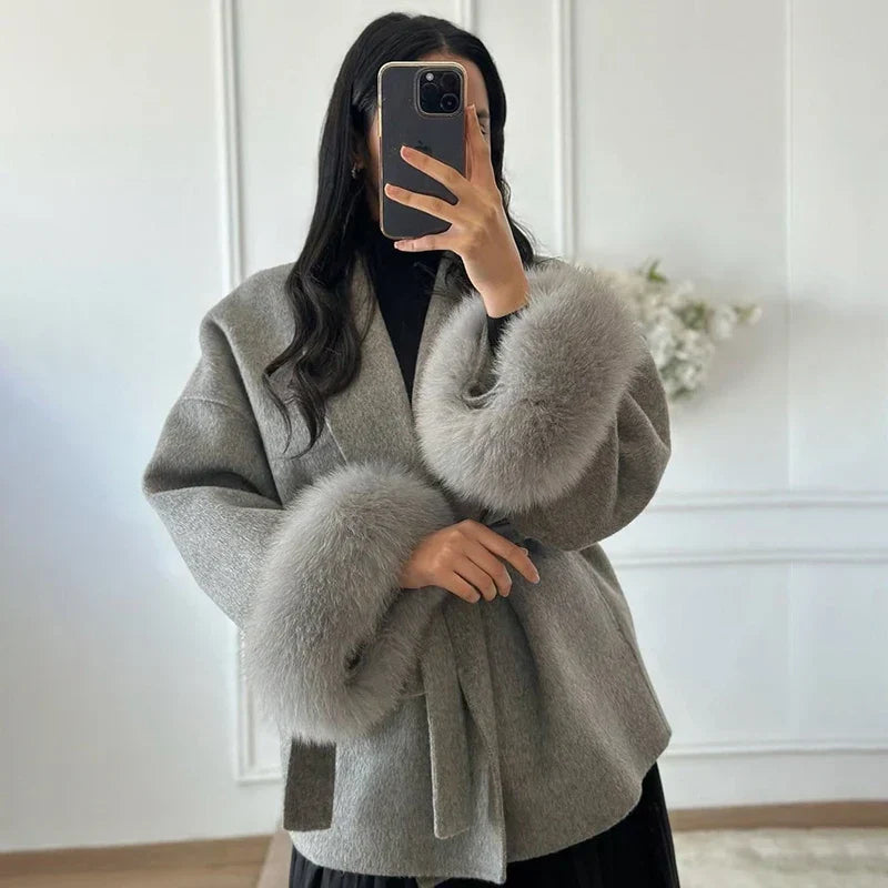 Aurore™ | Élégant manteau en laine avec col en fourrure